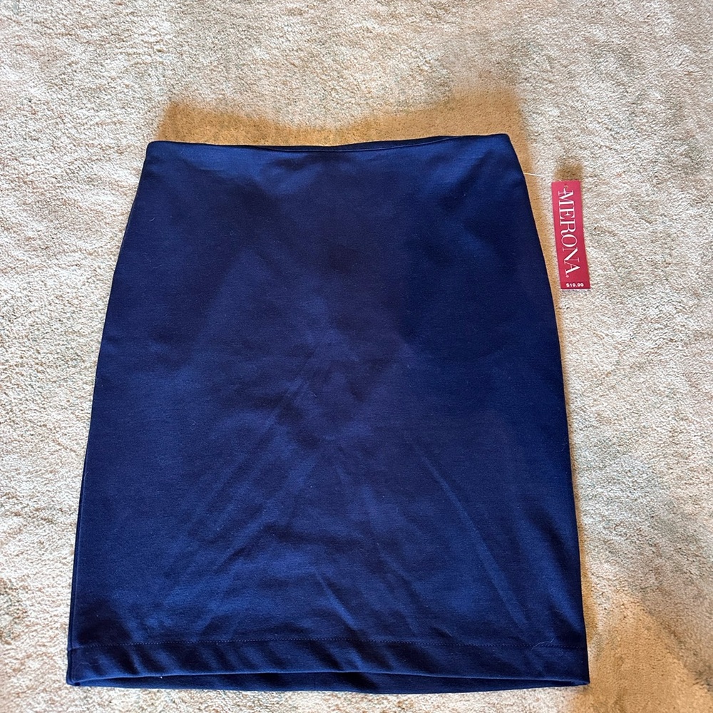 Target Women's Navy Midi Skirt Size 4